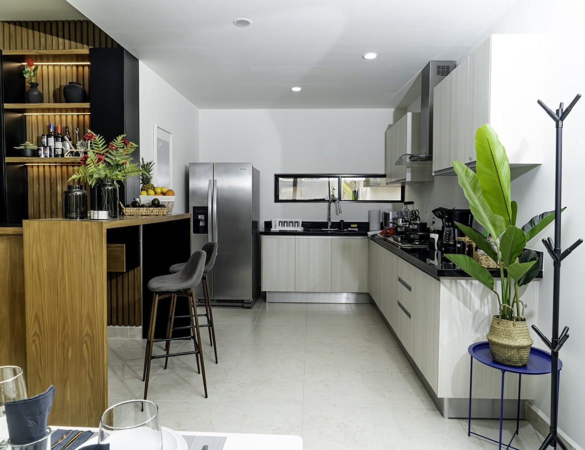 Bleu Mai Properties. Cancun Condo. Kitchen 2.