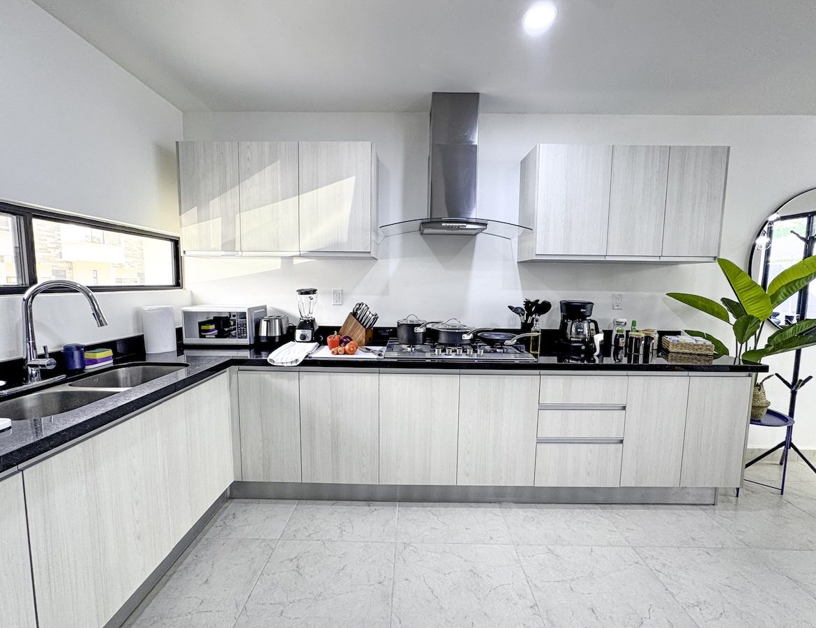 Bleu Mai Properties. Cancun Condo. Kitchen 1.