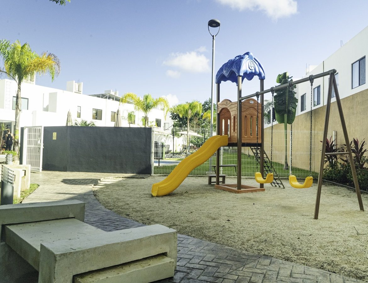Bleu Mai Properties. Cancun Condo. Playground.